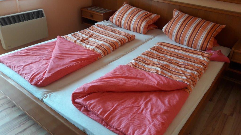 Bed and Breakfast Arkadenhaus Steiner Подерсдорф-ам-Зе Экстерьер фото